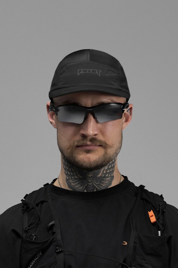 Бейсболка BEZET Solguard Чорний